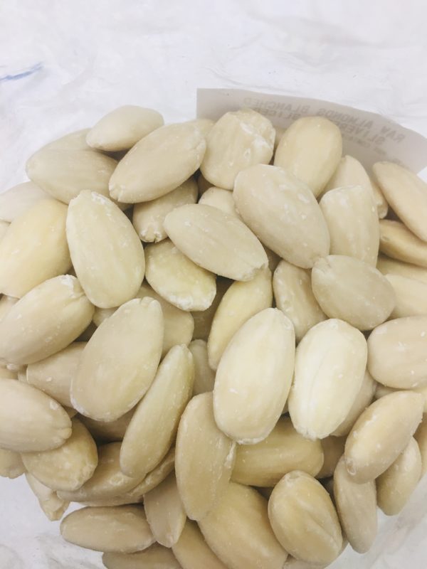Whole Blanched Almonds Raw